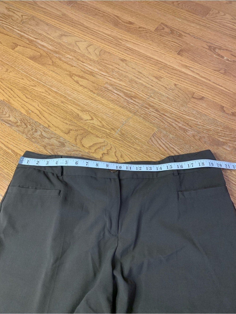 Courtenay Dark Olive Brown Dress Shorts Size 18W - Picture 6 of 8